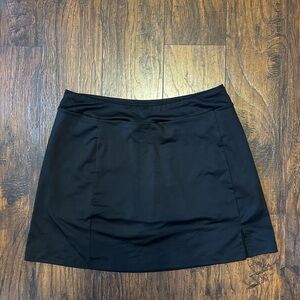 Lady Hagen Women’s Golf Scort